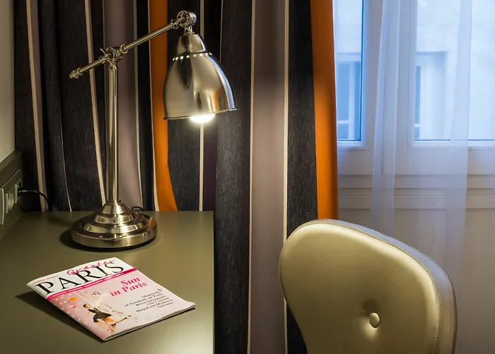 Hotel Louvre Richelieu 3*