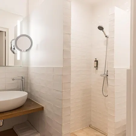 Hotell Louvre Richelieu 3*