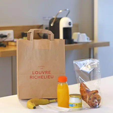 里切里尔卢浮酒店 3* 巴黎