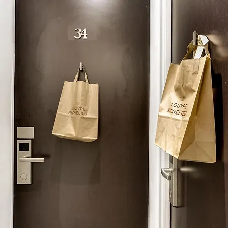 Louvre Richelieu 3* Paris