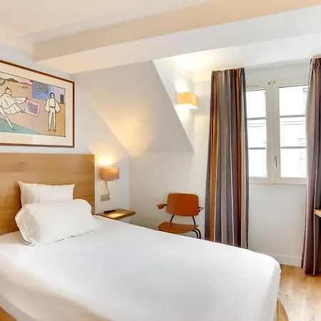 Hotell Louvre Richelieu 3*