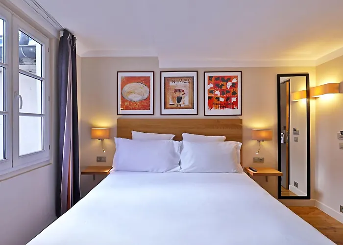 루브르 리슐리외 3*