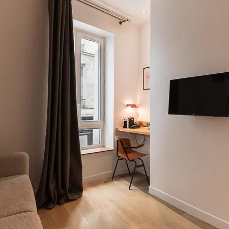 里切里尔卢浮酒店 3* 巴黎