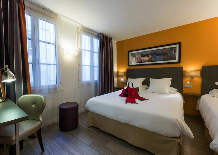 里切里尔卢浮酒店 酒店 3*