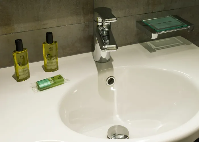 里切里尔卢浮酒店 3* 巴黎