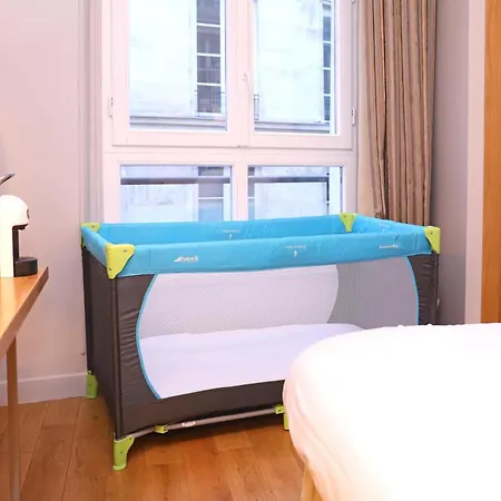 Louvre Richelieu Hotel 3*