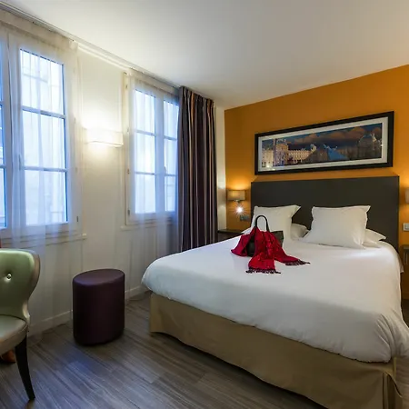Louvre Richelieu Hotel 3*